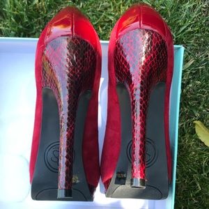 Jessica Simpson Heels